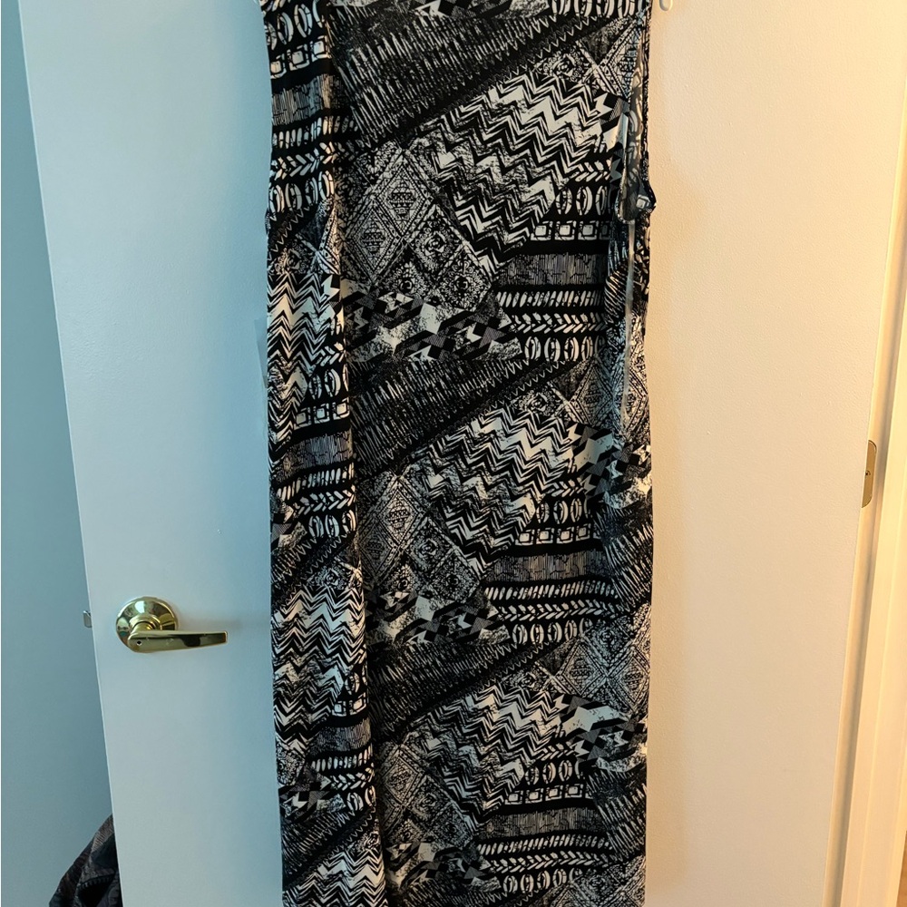 Catherine’s NWT sleevelesss summer dress, stretchy